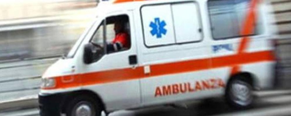 Incidente sul lavoro a Biassono