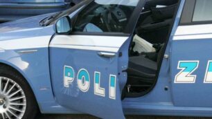 Una pattuglia della polizia di stato