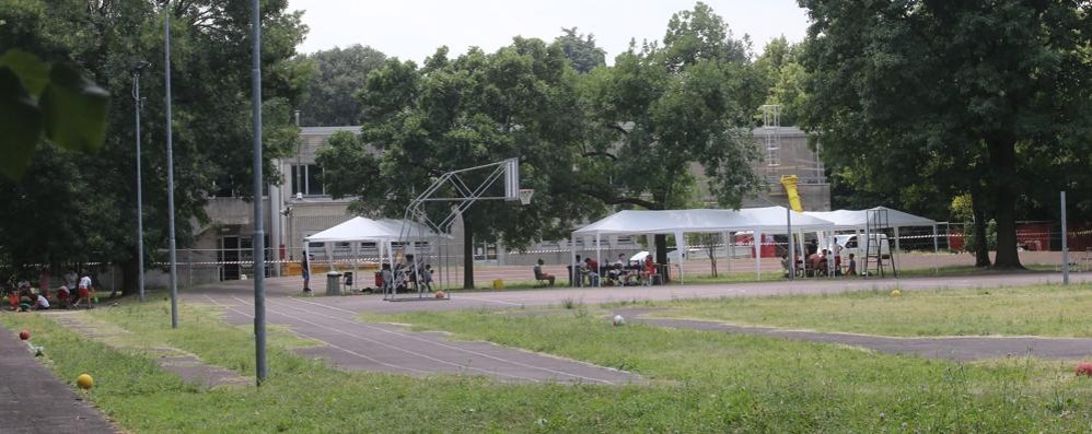 Monza: il campo sportivo della scuola Sabin