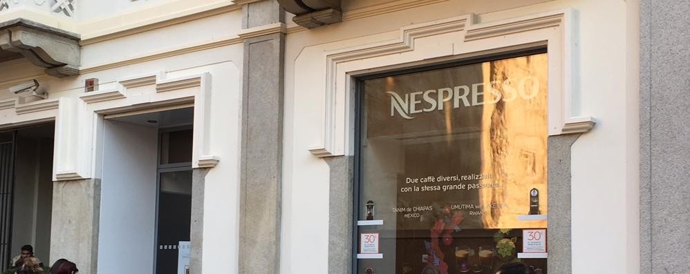 Monza negozio Nespresso di via italia - foto archivio