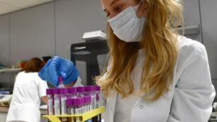 Tamponi per chi rientra dall’estero: all’Ats Brianza arrivate 3500 prenotazioni