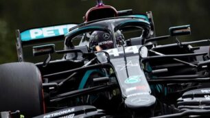 lewis hamilton mercedes formula 1 da pagina facebook mercedes