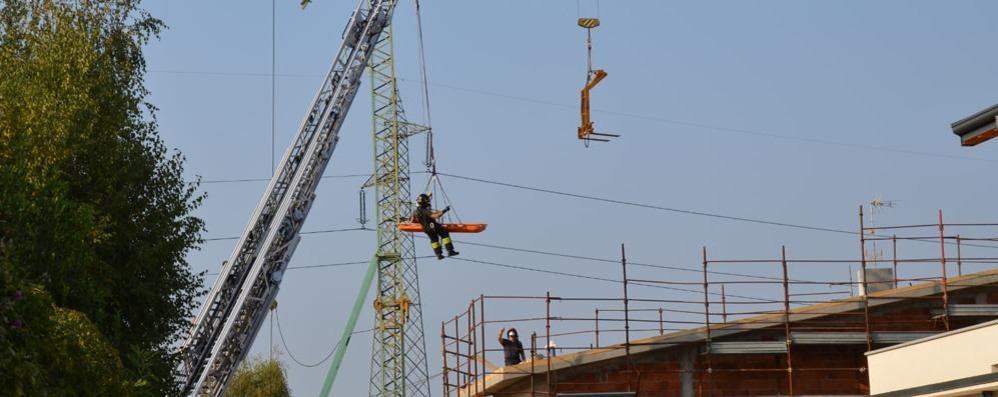 Giussano soccorsi infortunio lavoro via Vicenza