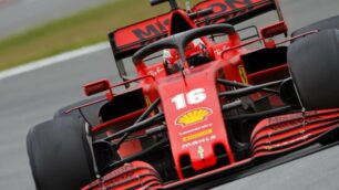 Leclerc in pista