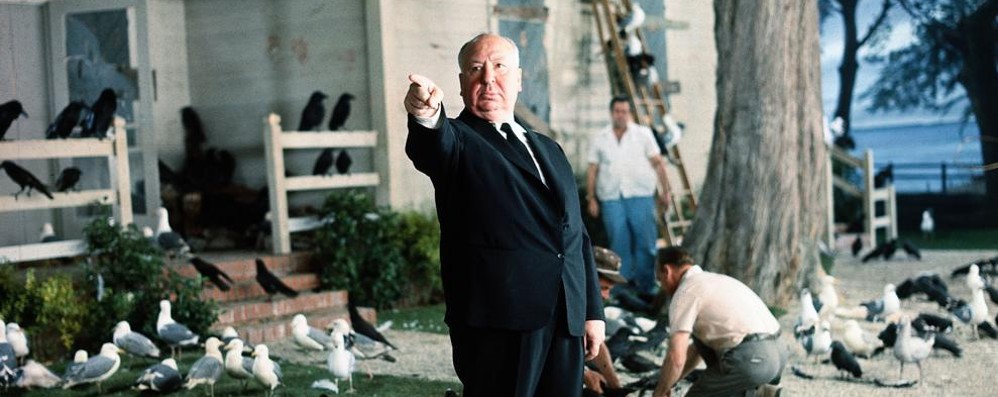 Il regista Alfred Hitchcock