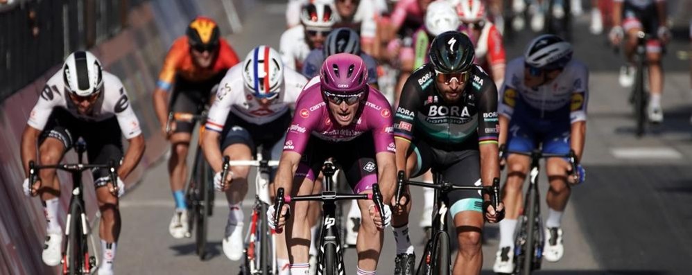 Démare Giro d Italia ciclismo - foto da pagina facebook Giro d’Italia 2020