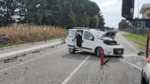 Misinto incidente con vigili del fuoco