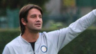 Il  mister dell'Inter Under 18 Christian Chivu