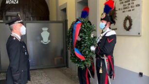 Carabinieri e Anc commemorazione defunti