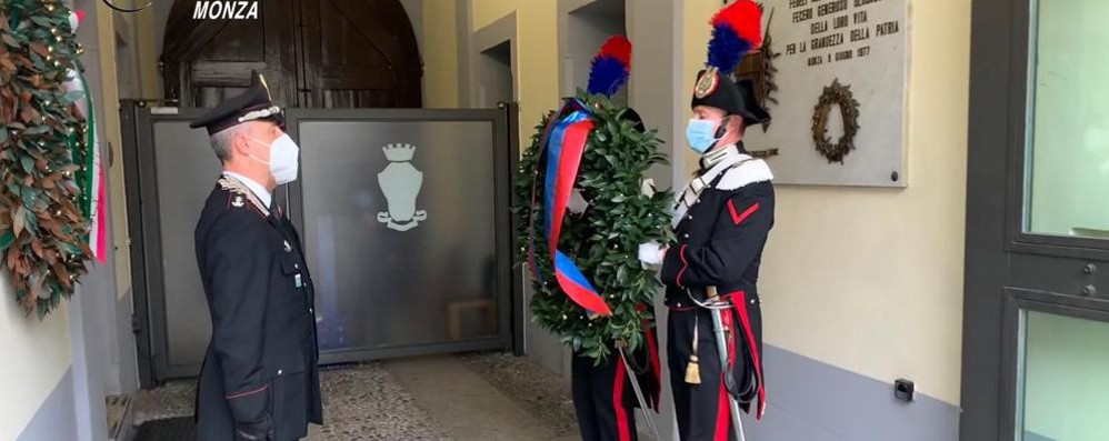 Carabinieri e Anc commemorazione defunti