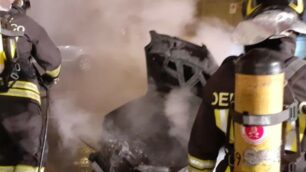 I vigili del fuoco al lavoro a Cogliate
