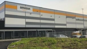 Un centro logistico Amazon
