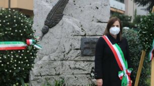 Il sindaco Lisa Mandelli alla commemorazione per il IV novembre