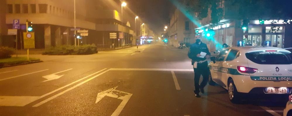 Monza controlli polizia locale 6 novembre 2020