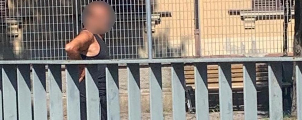 Carabinieri Desio arresto pedofilo Limbiate