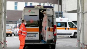 MONZA coronavirus ambulanza in ospedale