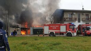 Incendio Caponago