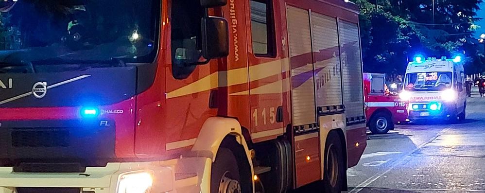 Sul posto ambulanze, i vigili del fuoco e i Carabinieri - foto di repertorio