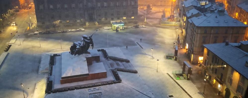 Il centro di Monza innevato, nelle prossime ore potrebbe essere così