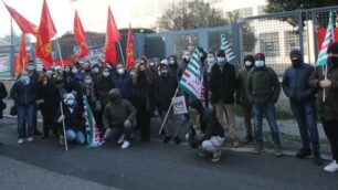 Monza Presidio lavoratori Icar