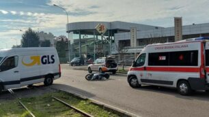 Nova Milanese incidente scooter furgone via Diaz