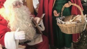 Babbo Natale sarà in video con i bambini - foto di repertorio