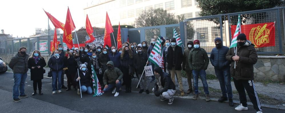 Monza Presidio lavoratori Icar