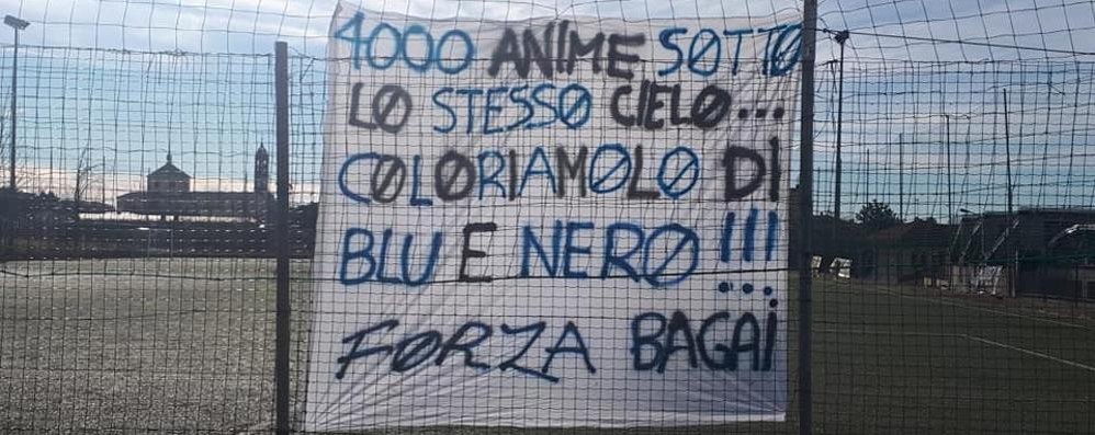 Renate calcio: uno striscione dei tifosi