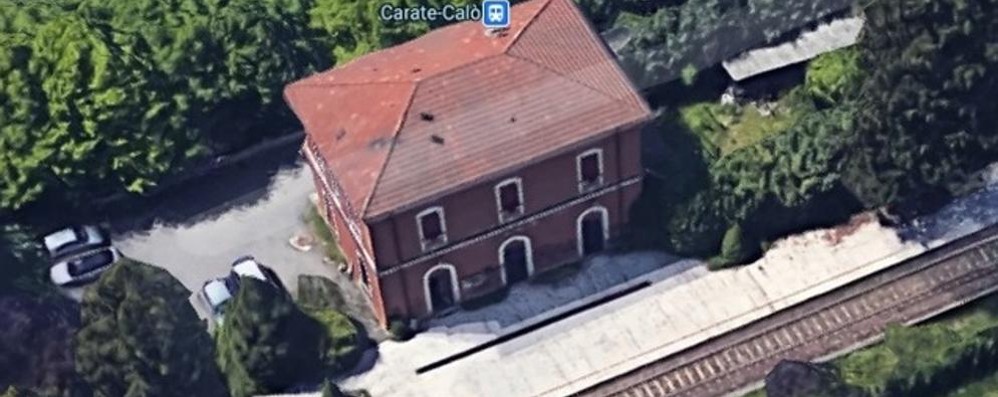 carate: stazione carate calò - foto da Google maps