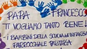 Albiate Papa Francesco risponde alla scuola dell'infanzia