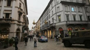 Da rossa ad arancione a gialla: la Lombardia cambia colore