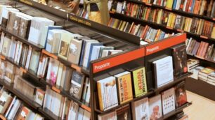 MONZA LIBRERIA