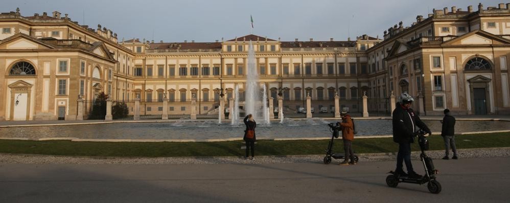 MLa Villa reale di Monza chiusa