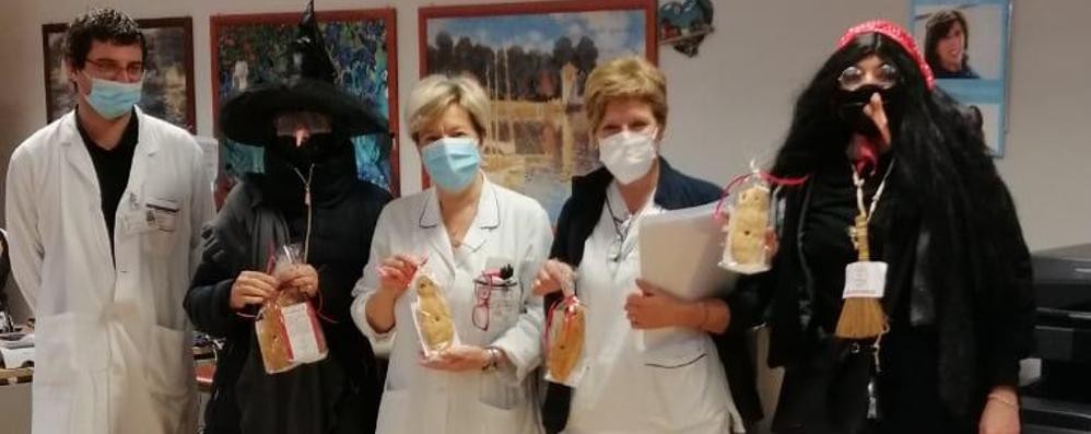 Lissone befane Pro Loco all'ospedale San Gerardo di Monza
