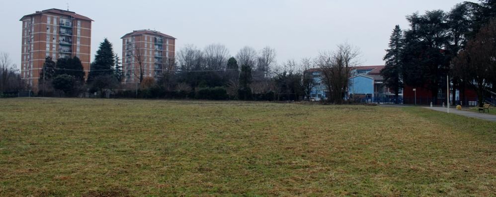 L'area destinata ad accogliere il nuovo centro sportivo di Seregno