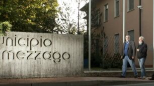 Il municipio di Mezzago