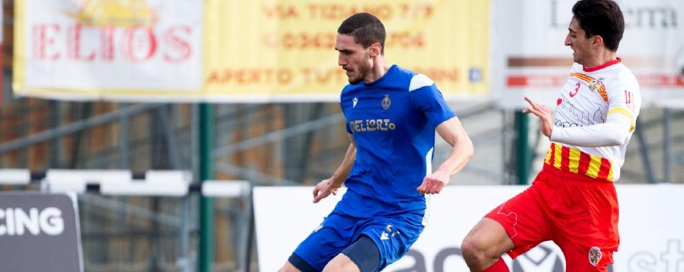 Paulo Azzi con la maglia del Seregno