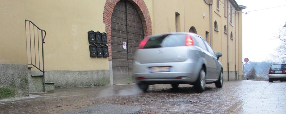 Il centro di Costa Lambro