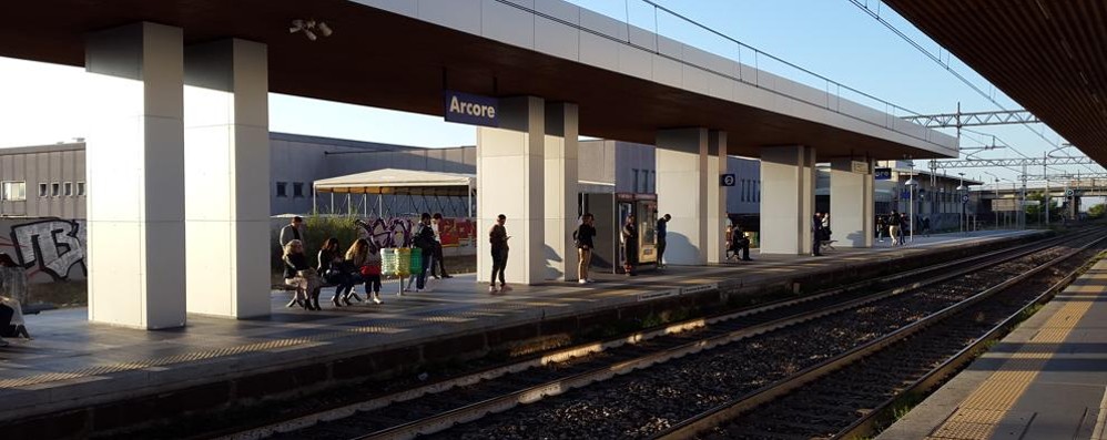 Arcore stazione treni - foto d’archivio