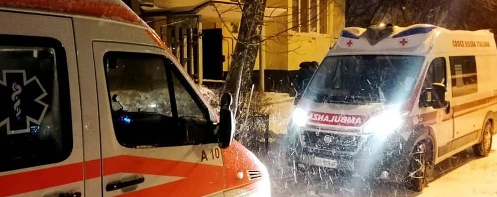 Agrate croce rossa in Moldavia ambulanza