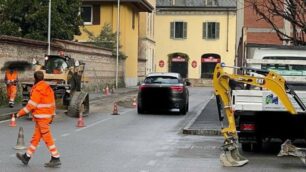 La scena delò’incidente evitato immortalata dal consigliere Edoardo Trezzi