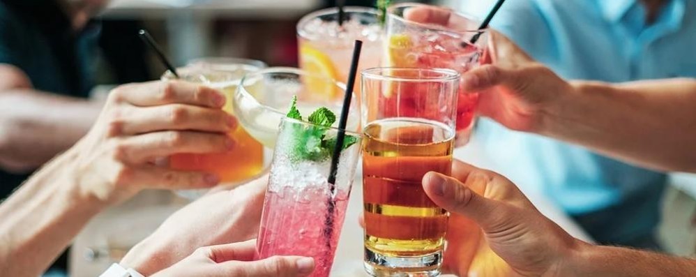 Aperitivi e guida in stato d'ebbrezza