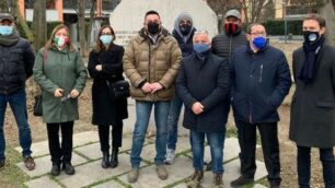 La delegazione Fdi al monumento