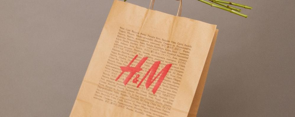 Sacchetto di carta H&M: costa 10 centesimi che saranno devoluti al WWF
