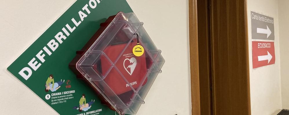Villasanta defibrillatore nuovo in Comune regalato dalla famiglia Fagnani