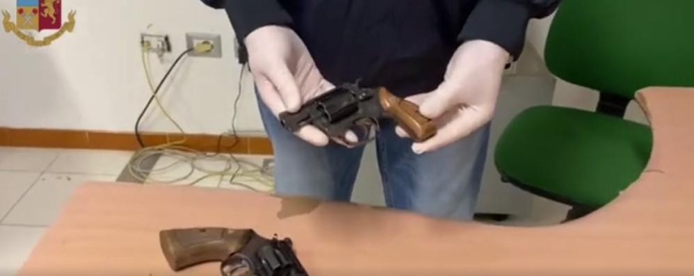 Due revolver reperiti durante l’operazione