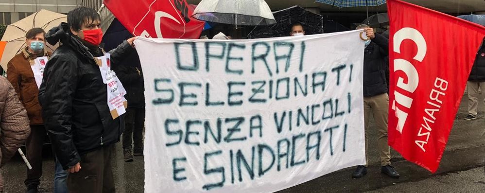 Agrate Brianza protesta Star per il licenziamento del lavoratore Fabrizio Ferrari mercoledì 10 febbraio 2021