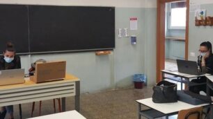 Lissone Meroni prof a scuola senza studenti