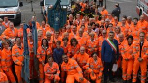 Foto di gruppo della Croce Bianca di Besana