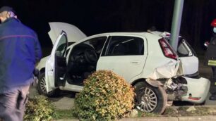 Vimercate incidente stradale pirata Ruginello: l’auto dell’uomo che è rimasto ferito